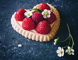 Erdbeer-Toertchen mit Liebe zum Genuss Erdbeer-Toertchen mit Liebe gebacken für Muttertag Sonntagsfrühstück Nachmittagskaffee